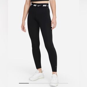 Women’s Nike Leggings